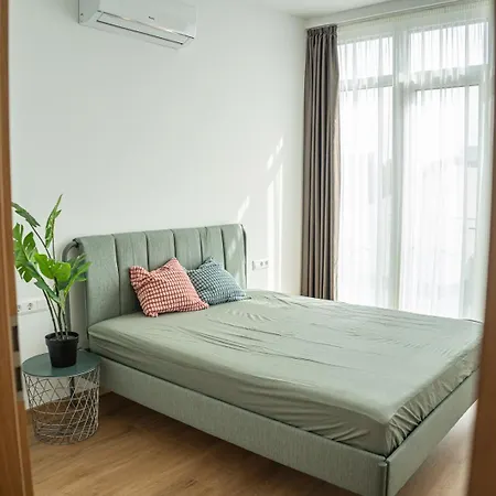Diamond Luxury Apartment